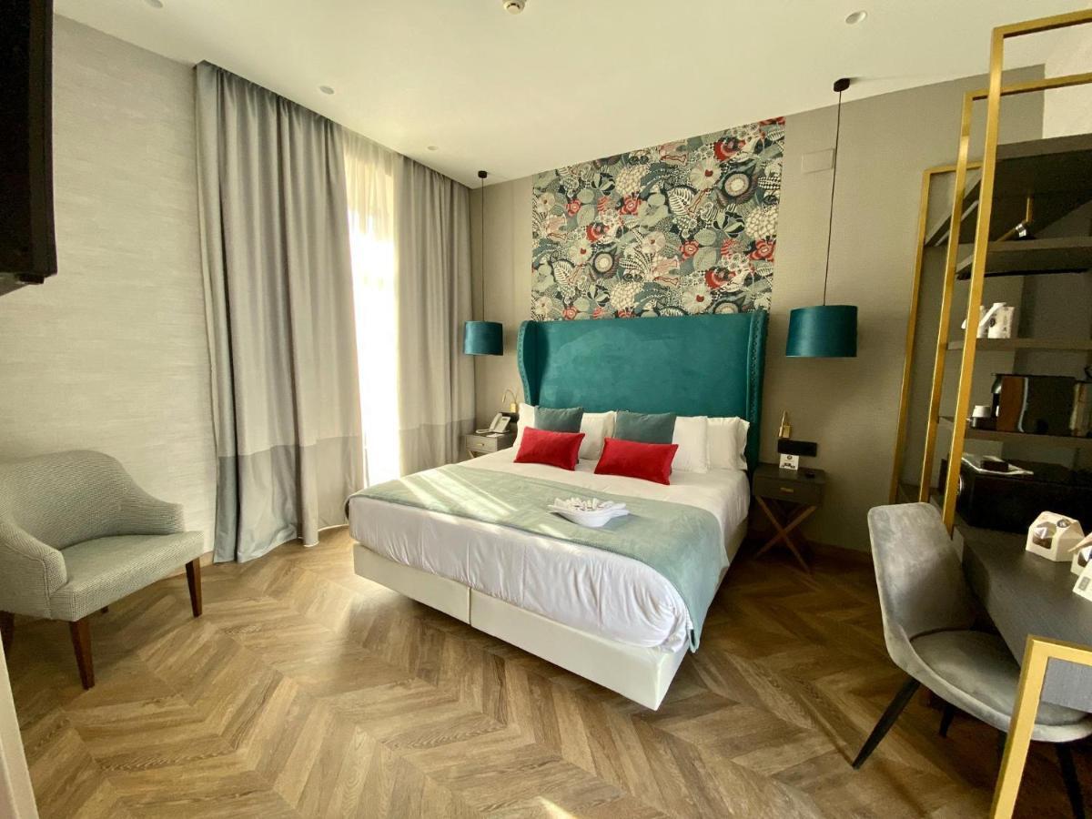 Doppel- oder Zweibettzimmer